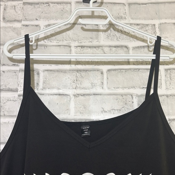 SHEIN Curve Elegant Black lunar moon eclipse, tank top size 4X black and gray - Picture 4 of 5